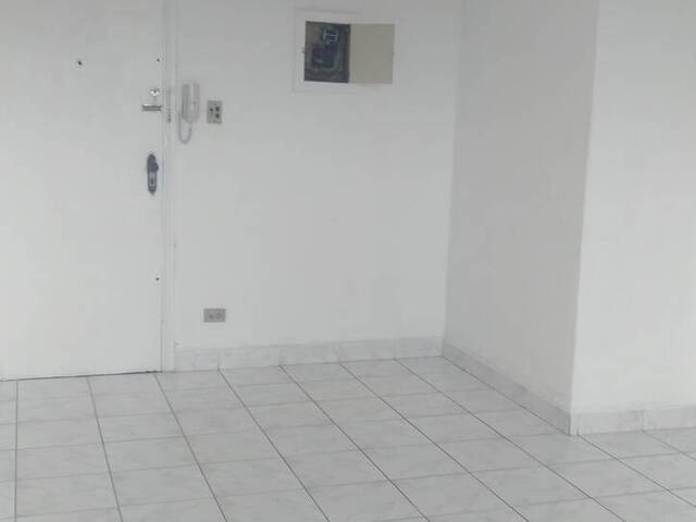#2335 - Apartamento para Locação em Santos - SP